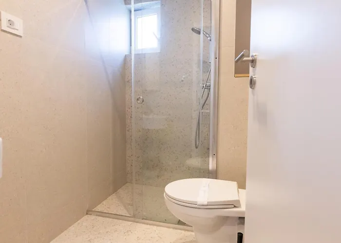 Select ゲストハウス 3*