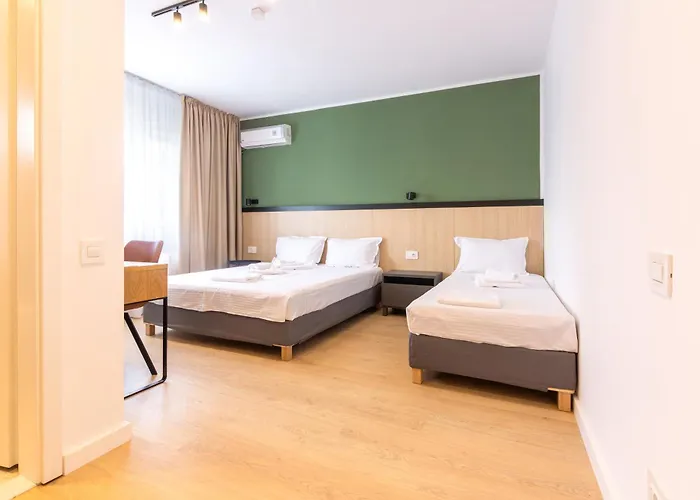 Select ゲストハウス テキルギオル