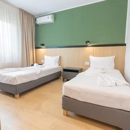 Select 3* 泰基尔吉奥尔